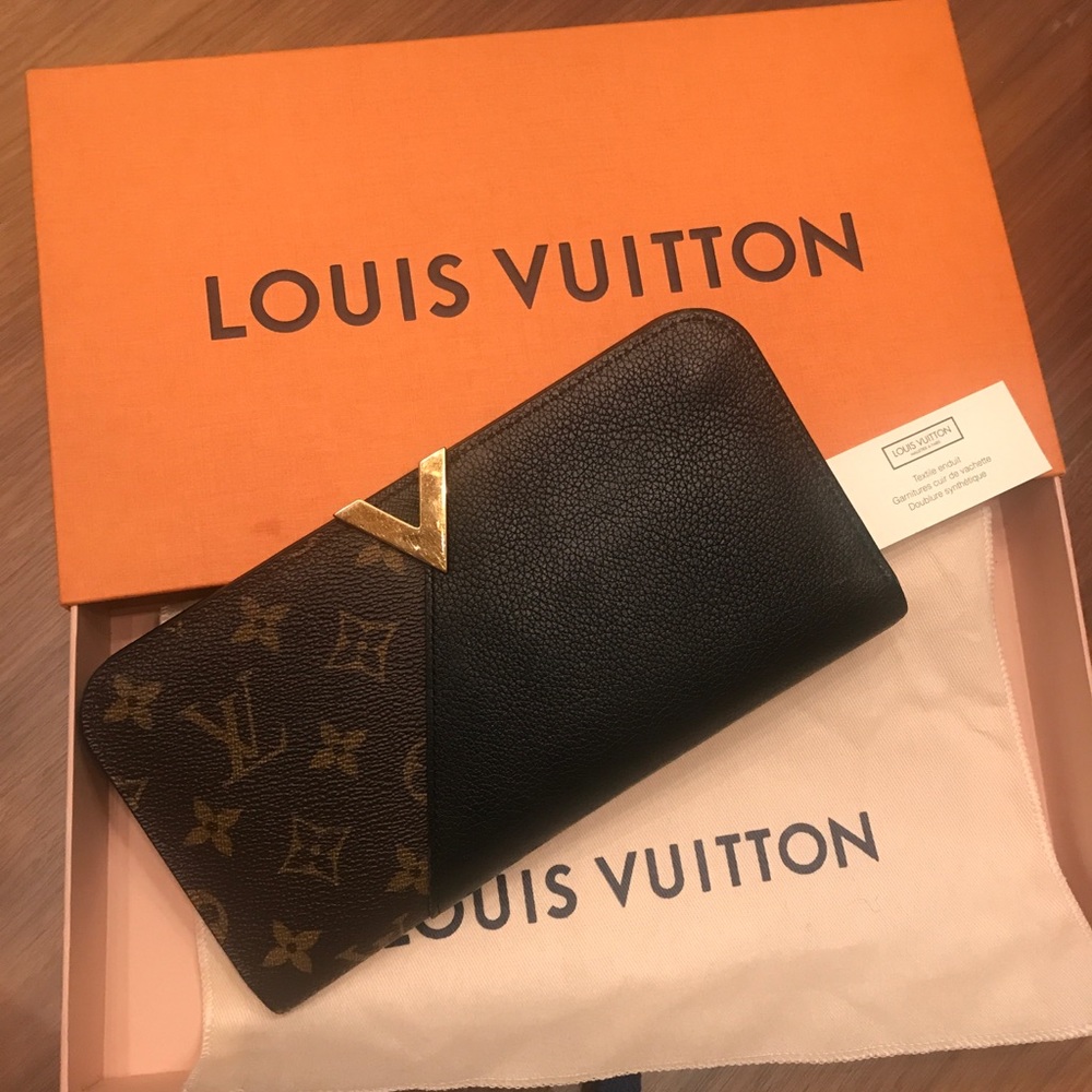 Louis Vuitton Wallet